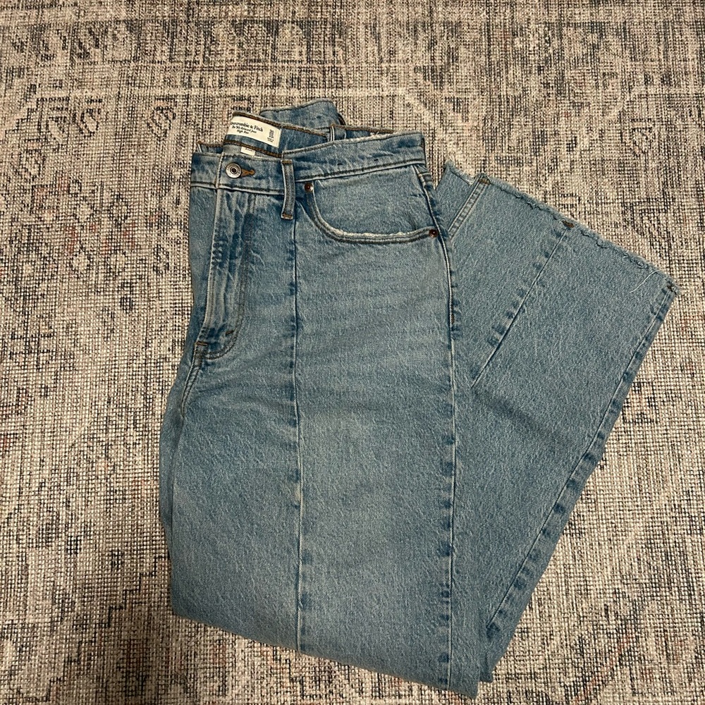 Abercrombie Curve Love 90s Relaxed Jeans, 30R